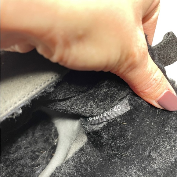 Vince | Claudia Suede & Shearling Boots in Black US 10/EU 40 - Picture 9 of 10